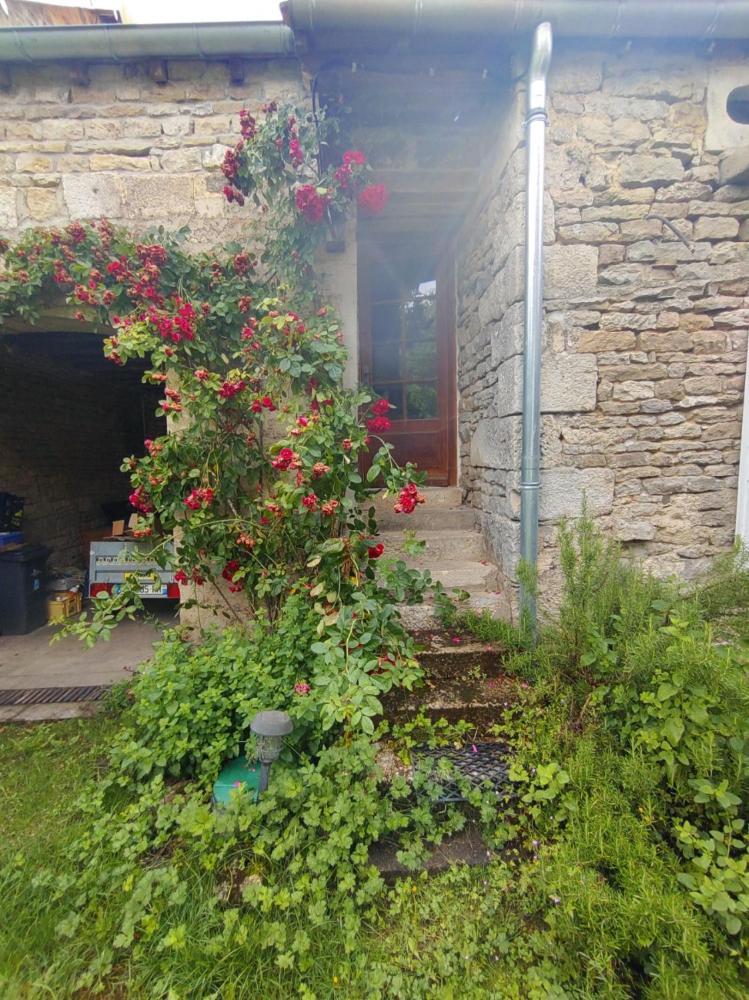 Gite Meuble 6 Personnes 2 Etoiles Haute Cote D'Or Proche Des Merveilles Touristiques Saint-Marc-sur-Seine Luaran gambar